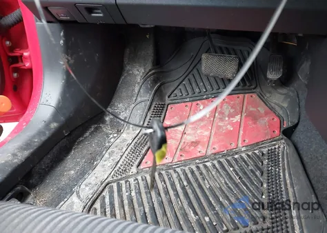 2015 Scion Tc z USA, uszkodzony, nr VIN JTKJF5C79FJ003676